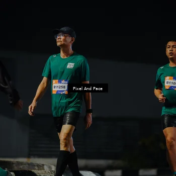 Runner Photo 7792299