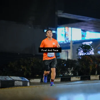 Runner Photo 7792335