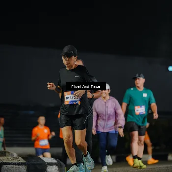 Runner Photo 7792348