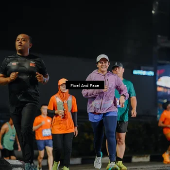 Runner Photo 7792375