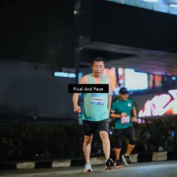 Runner Photo 7792393