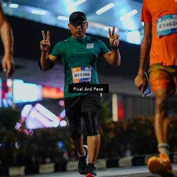 Runner Photo 7792400