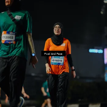 Runner Photo 7792403