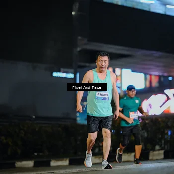 Runner Photo 7792409