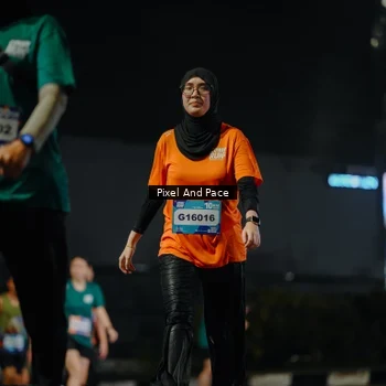 Runner Photo 7792411
