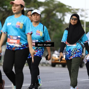 Runner Photo 7792415