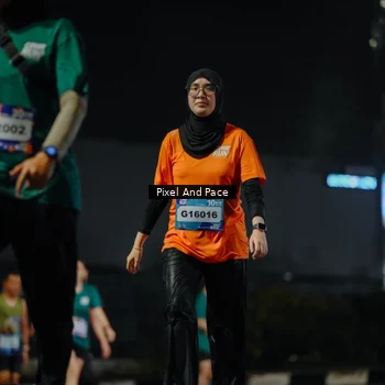 Runner Photo 7792416