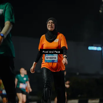 Runner Photo 7792419
