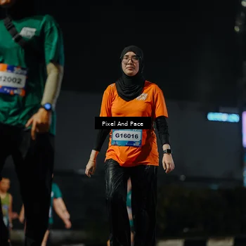 Runner Photo 7792420