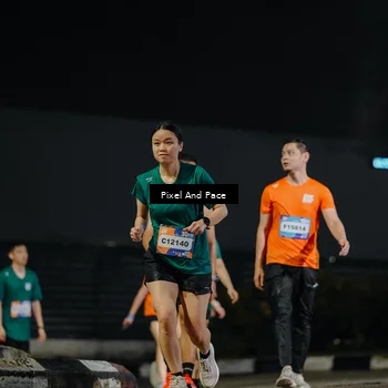Runner Photo 7792425