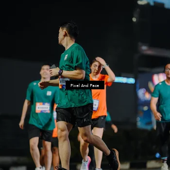 Runner Photo 7792447