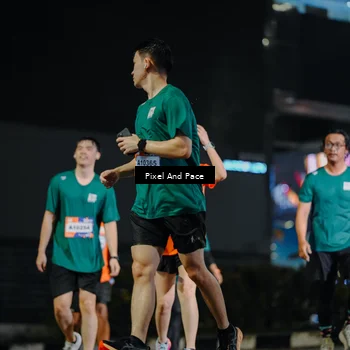 Runner Photo 7792450