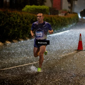 Runner Photo 7792454
