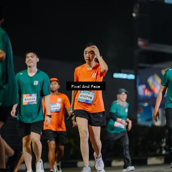Runner Photo 7792462