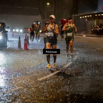 Runner Photo 7792464