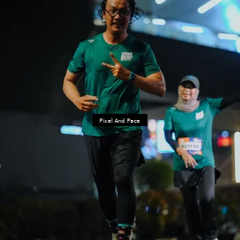Runner Photo 7792466