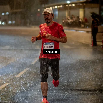 Runner Photo 7792476