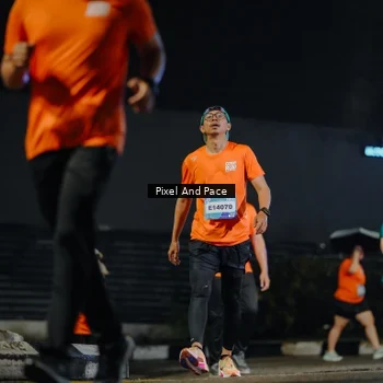 Runner Photo 7792494