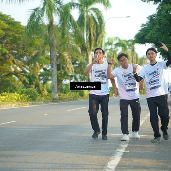 Runner Photo 7792530