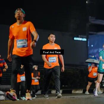 Runner Photo 7792535
