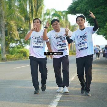 Runner Photo 7792546