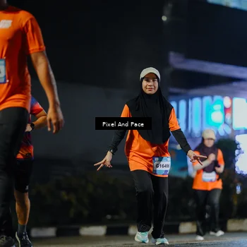 Runner Photo 7792551