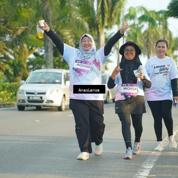 Runner Photo 7792624