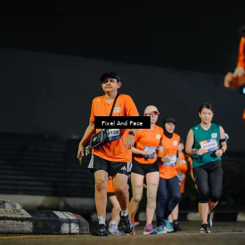 Runner Photo 7792631