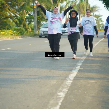 Runner Photo 7792638