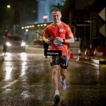 Runner Photo 7792639
