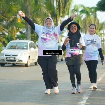 Runner Photo 7792642