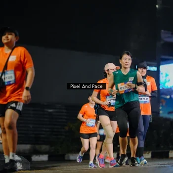 Runner Photo 7792663