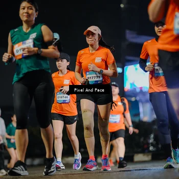 Runner Photo 7792665