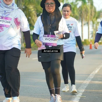 Runner Photo 7792685