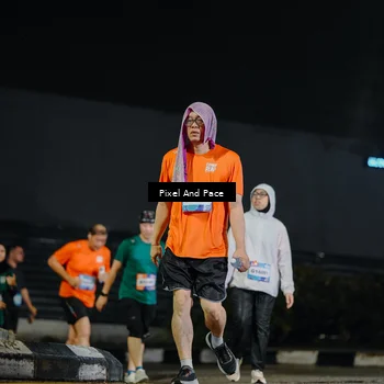 Runner Photo 7792691