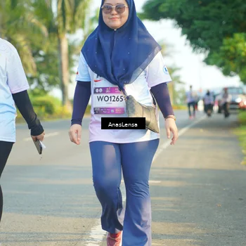 Runner Photo 7792697