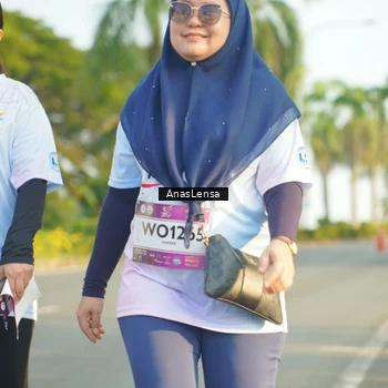 Runner Photo 7792732