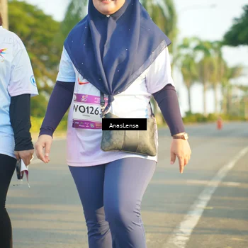 Runner Photo 7792735