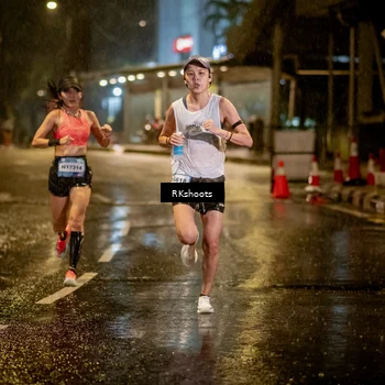 Runner Photo 7792740