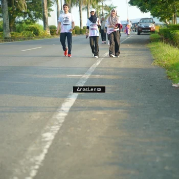Runner Photo 7792760
