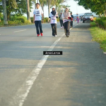 Runner Photo 7792771