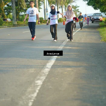 Runner Photo 7792790