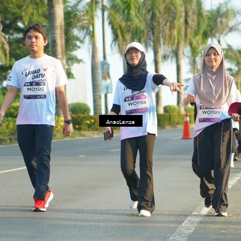 Runner Photo 7792795