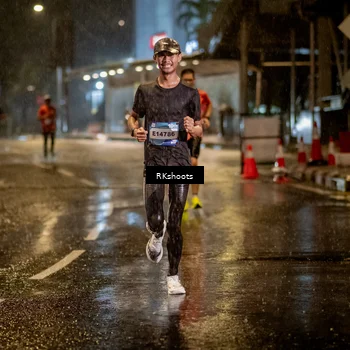 Runner Photo 7792799