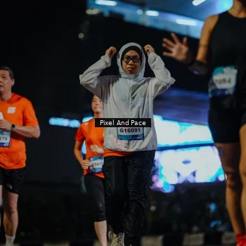 Runner Photo 7792805