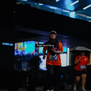 Runner Photo 7792810