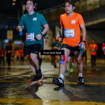 Runner Photo 7792818