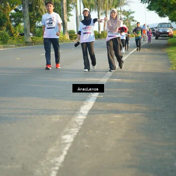 Runner Photo 7792822