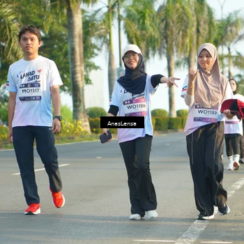 Runner Photo 7792838