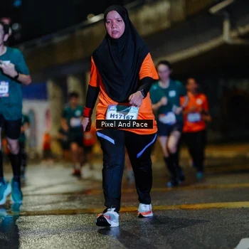 Runner Photo 7792839
